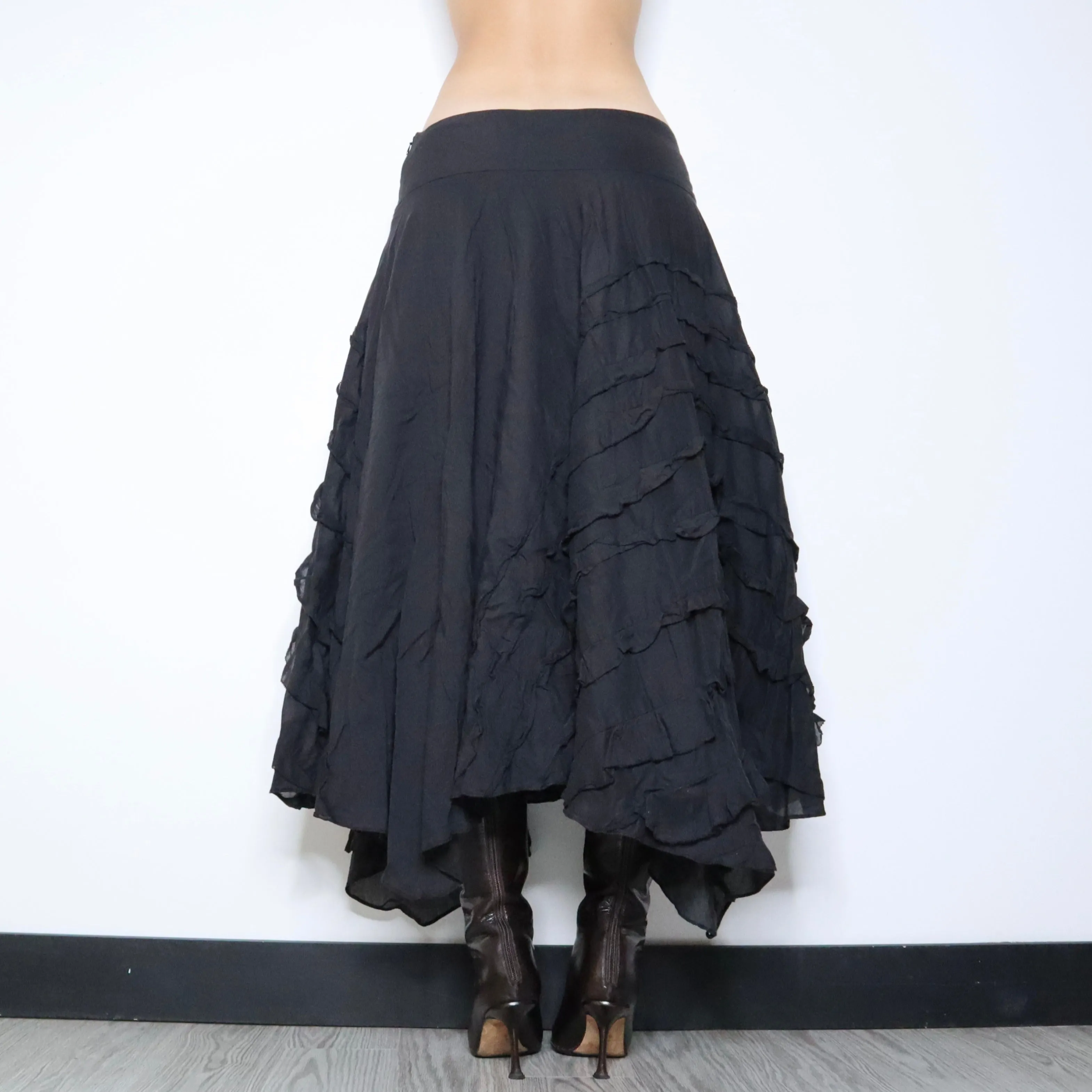 90s DKNY Whimsigoth Maxi Skirt (M)