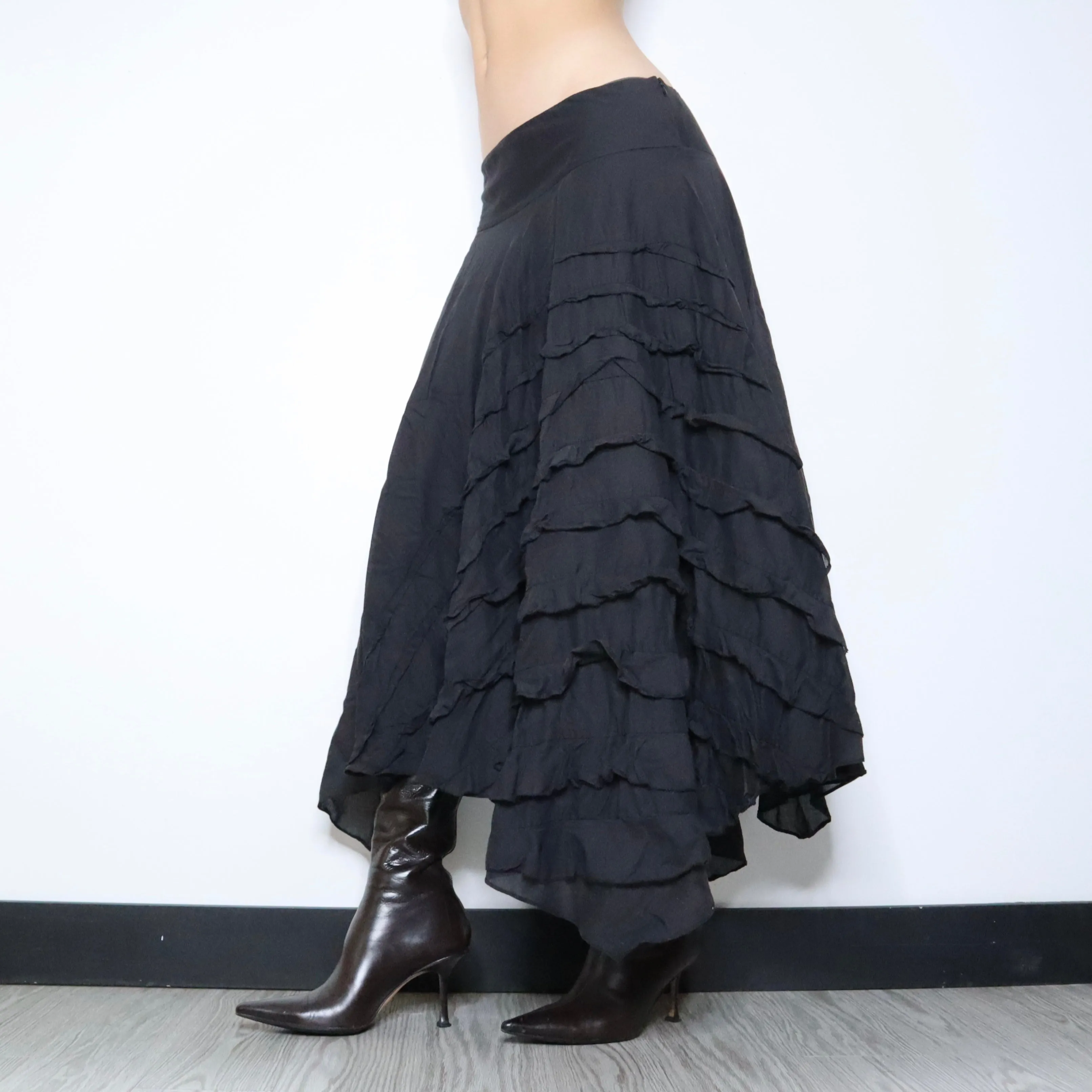 90s DKNY Whimsigoth Maxi Skirt (M)