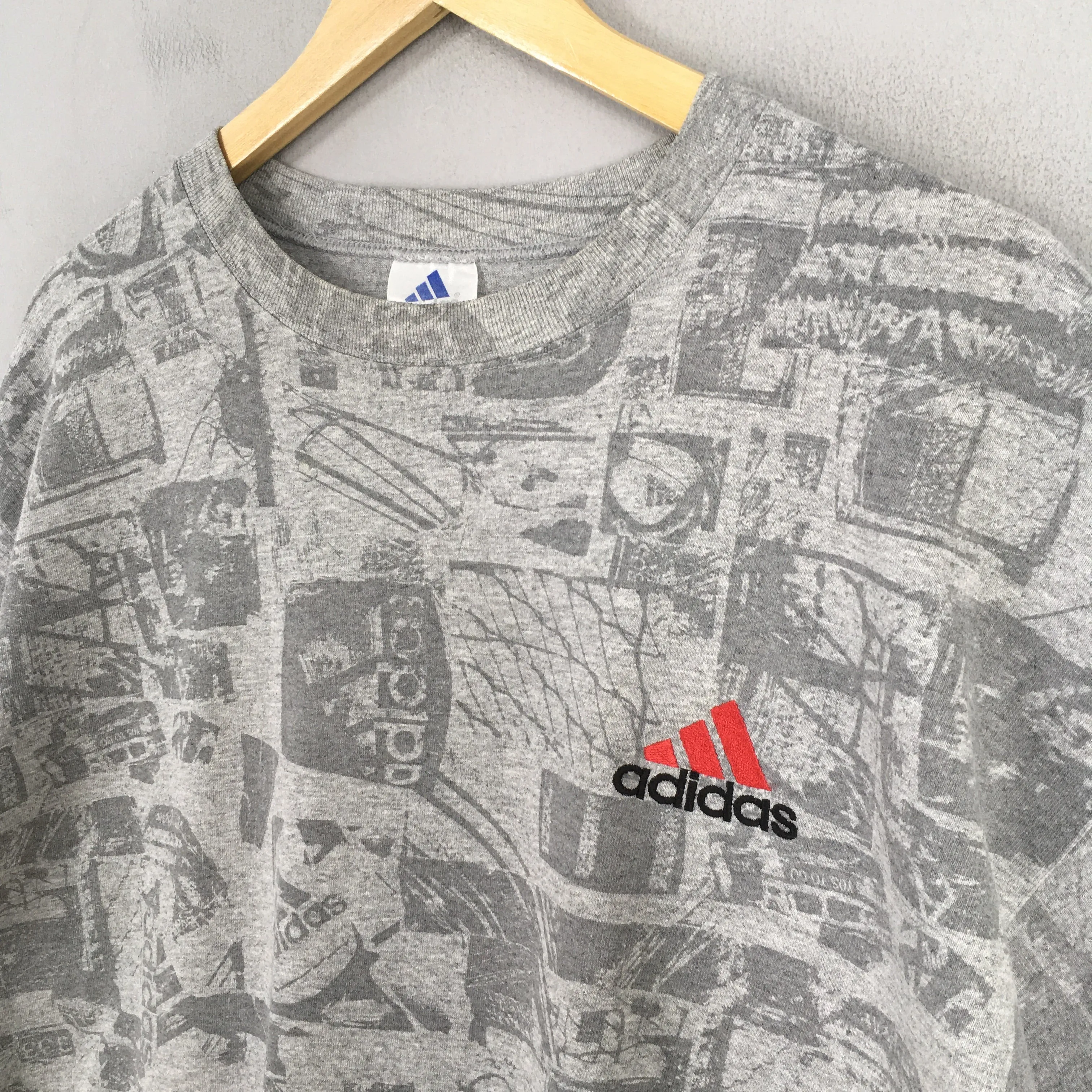 Adidas Equipment T shirt Large