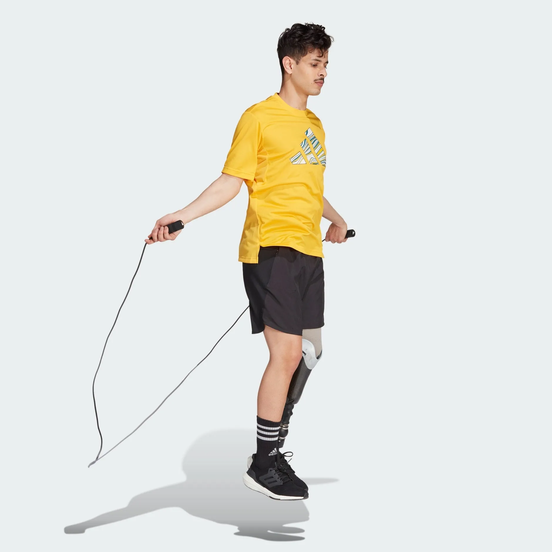 ADIDAS HIIT GRAPHIC SLOGAN TRAINING T-SHIRT - IM1135