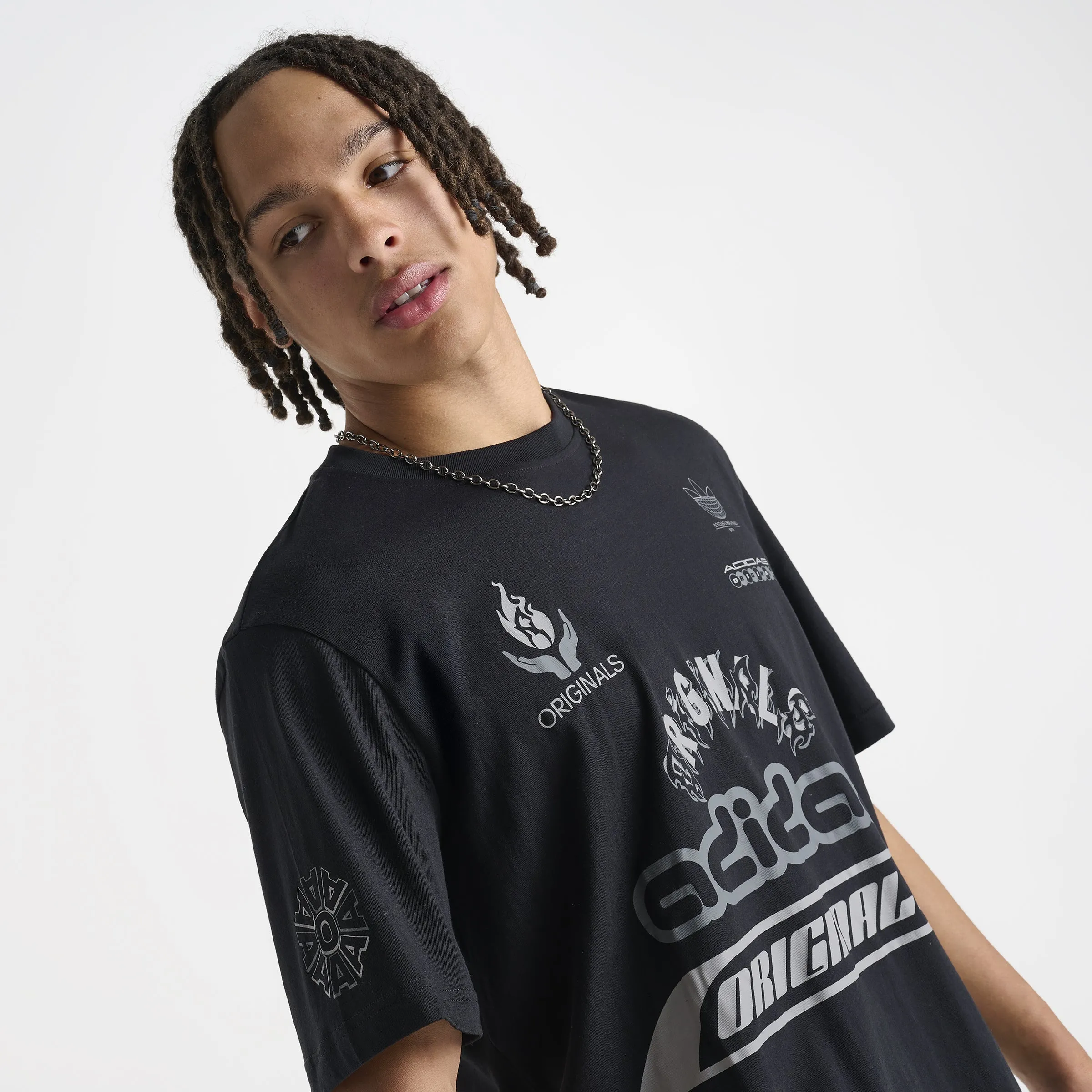adidas Sponsors T-Shirt / Black