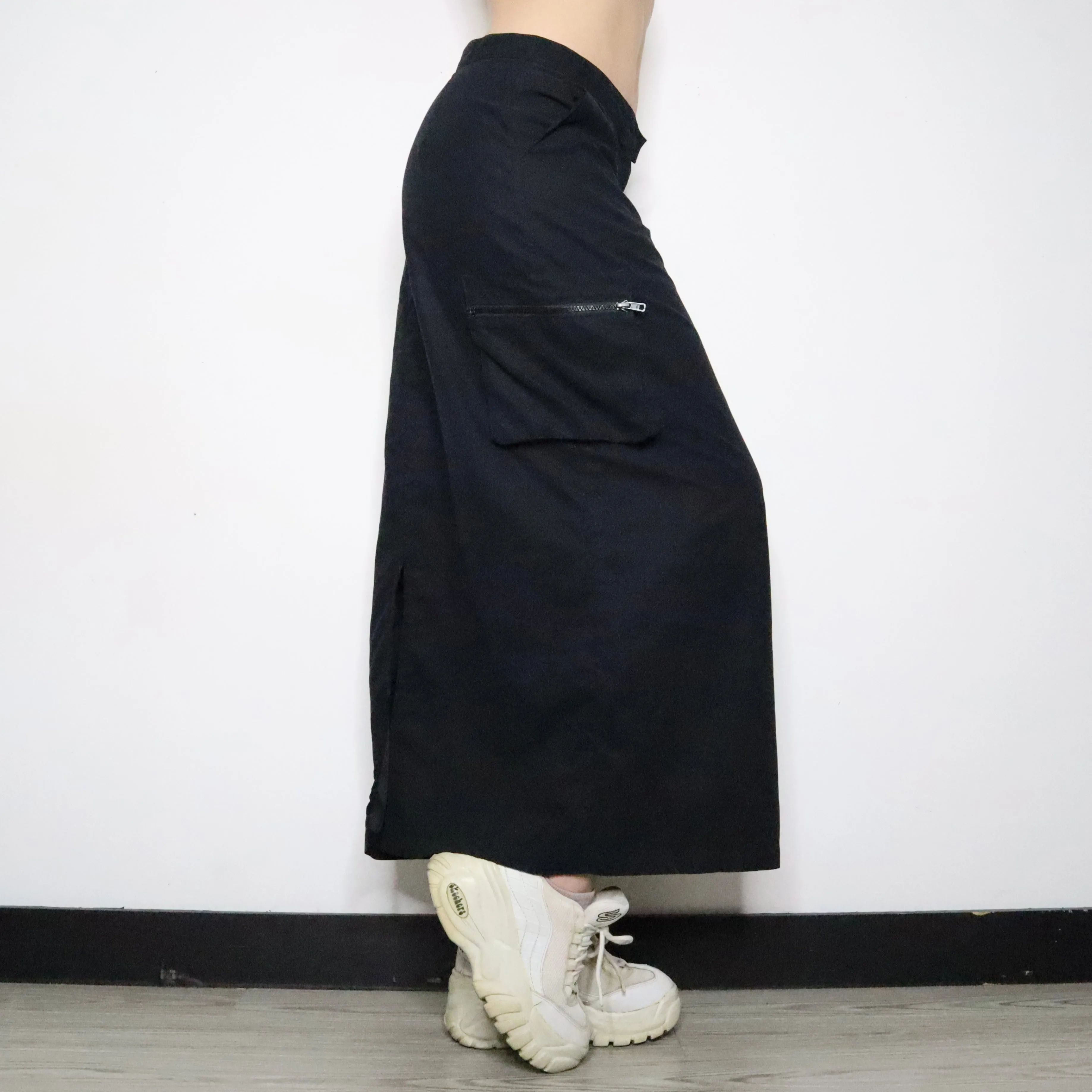 Black Cargo Maxi Skirt (Medium)