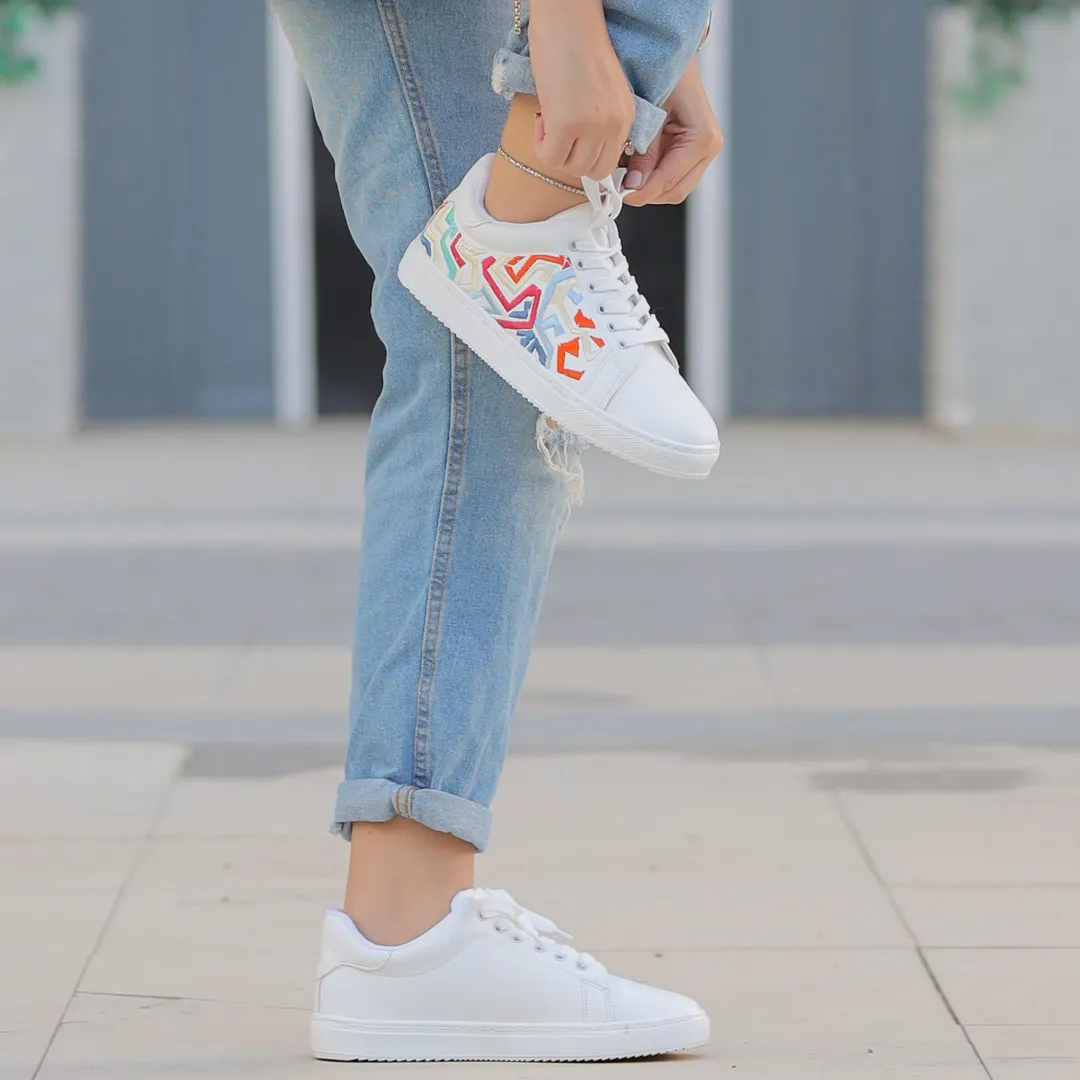 Embroidery sneakers colourfull