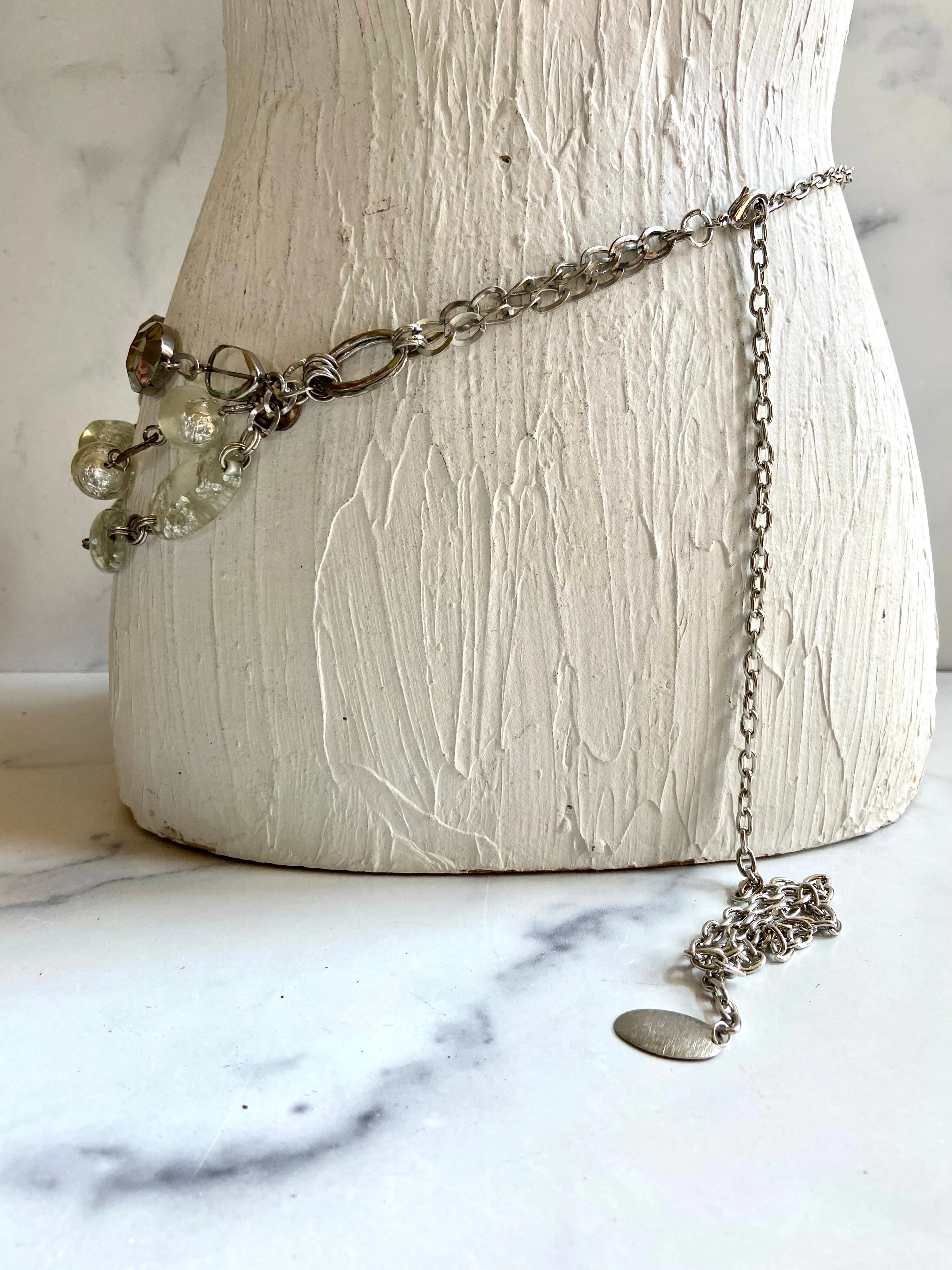 Layers chains belt