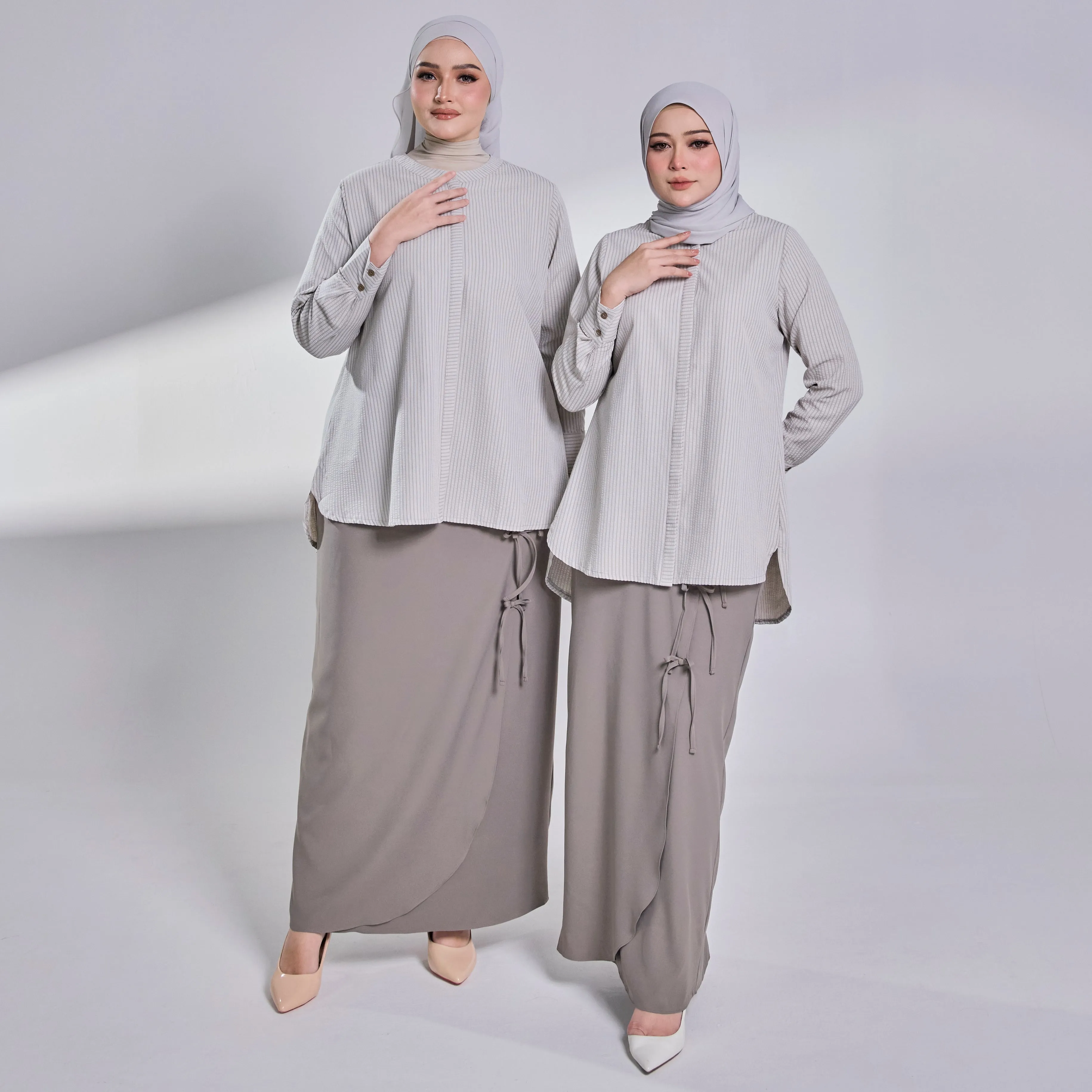 Liara Sheersucker Blouse - Grey Stripe