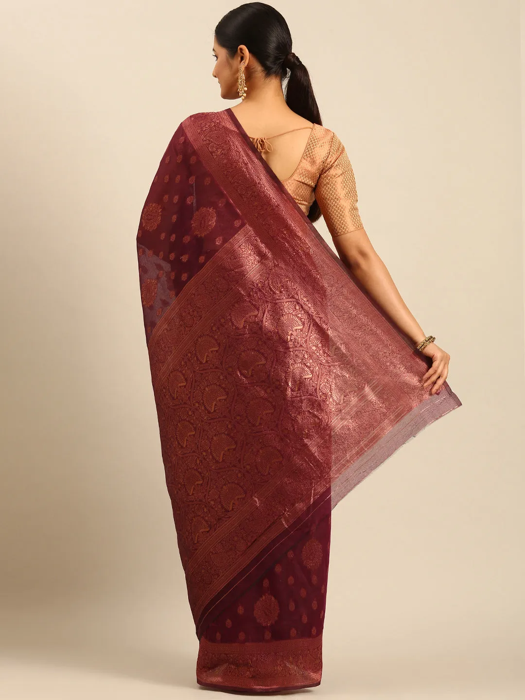 Women Wine Cotton Saree With Un Stitched Blouse